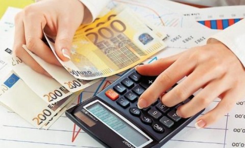 4.2 mln dollare stoku i borxhit ne 2020: Bashkite marin kredi ne banka